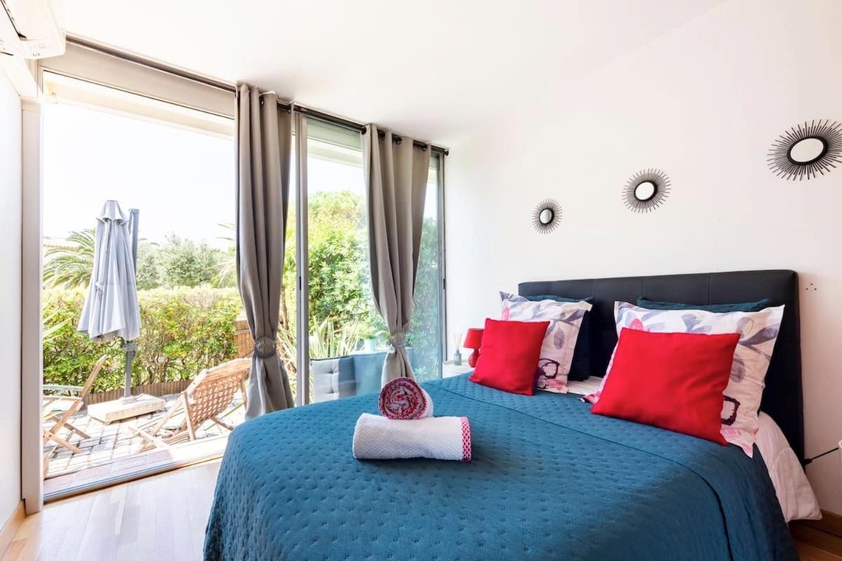 Cassis, Appartement 3 Chambres Avec Terrasse Esterno foto